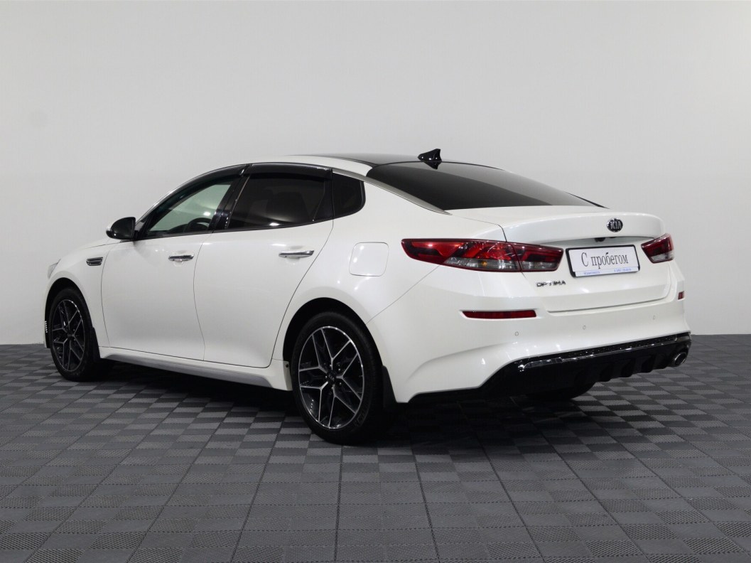 Kia Optima Premium 2.0 АКПП, 2019 фото 8