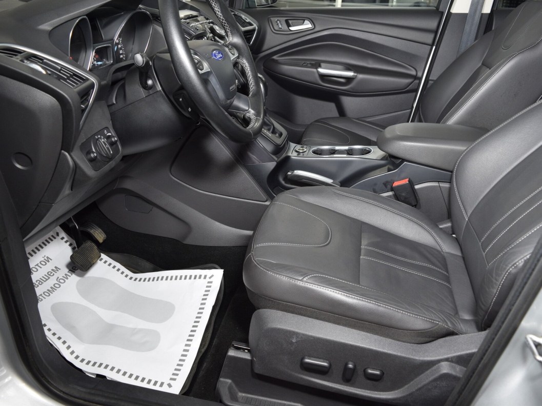 Ford Kuga 2.0 , 2014 фото 9