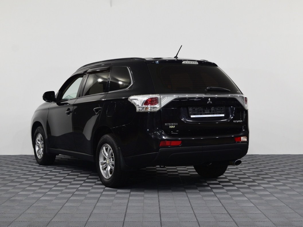 Mitsubishi Outlander Intense S80 2.0 CVT, 2012 фото 8