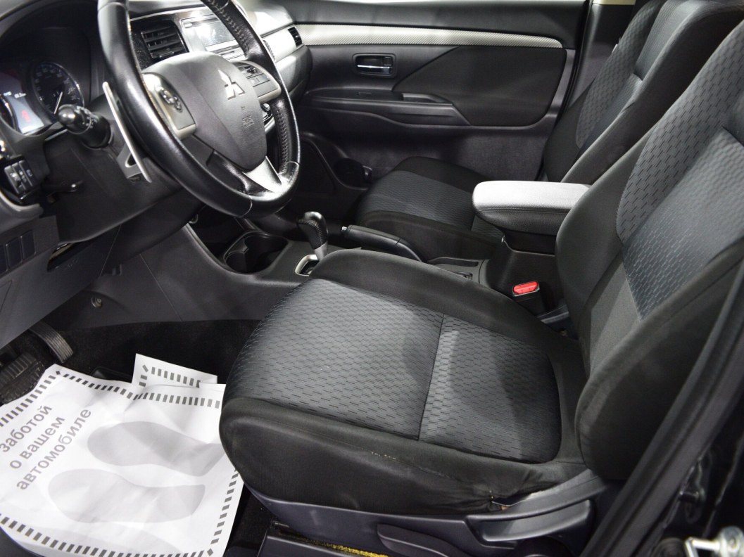 Mitsubishi Outlander Intense S80 2.0 CVT, 2012 фото 9