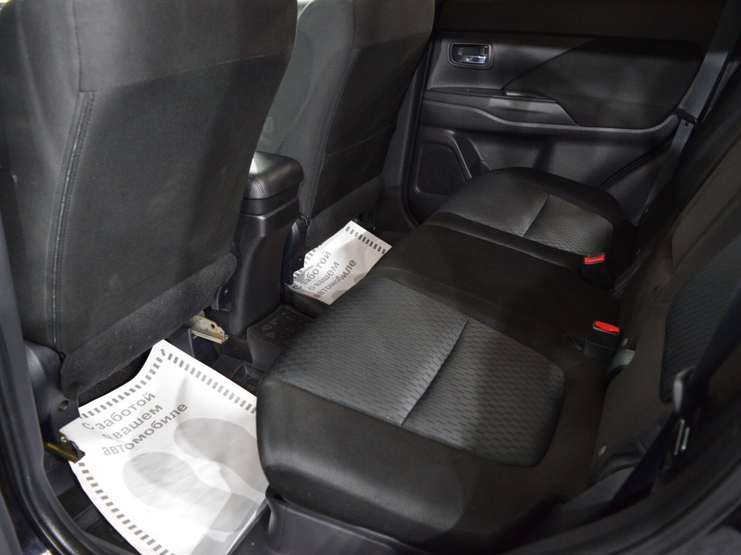 Mitsubishi Outlander Intense S80 2.0 CVT, 2012 фото 13