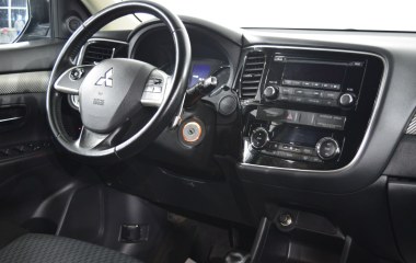 Mitsubishi Outlander Intense S80 2.0 CVT, 2012 превью 16