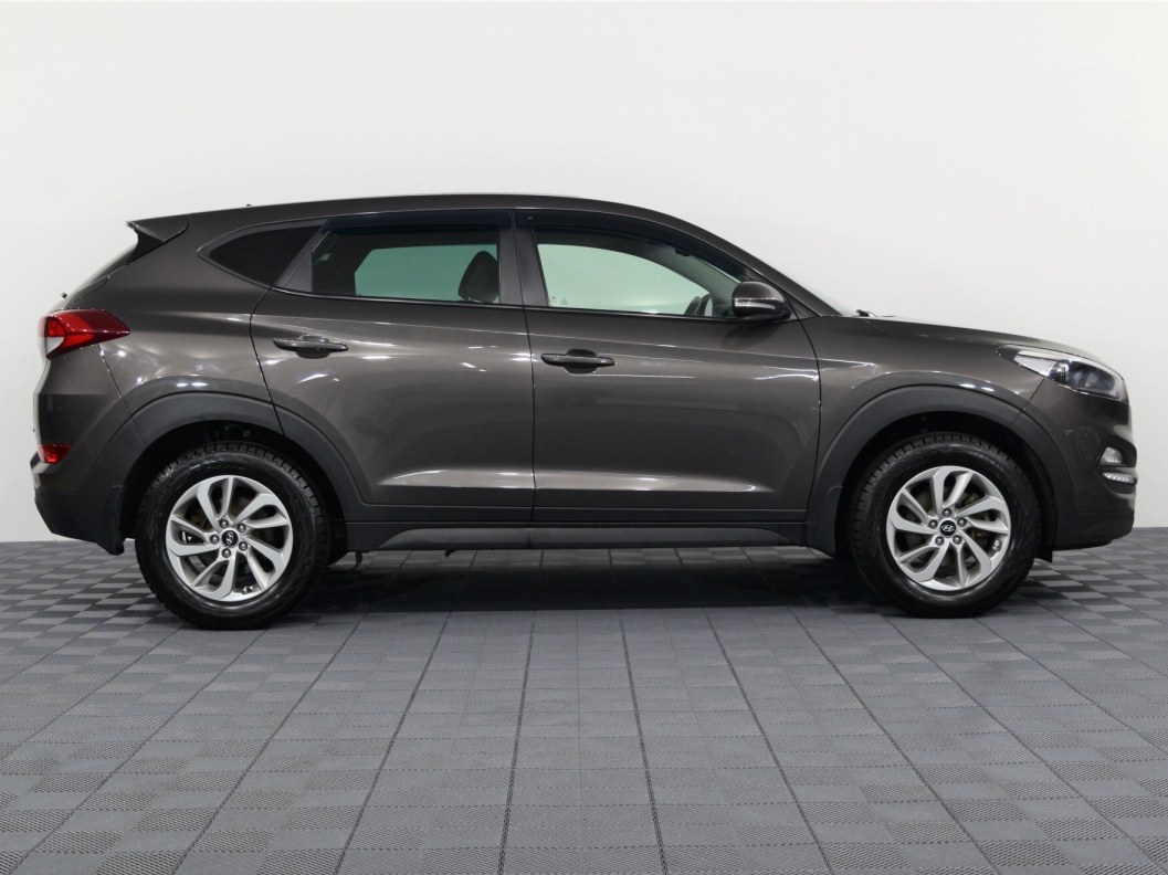 Hyundai Tucson Comfort 2.0 МКПП, 2016 фото 4