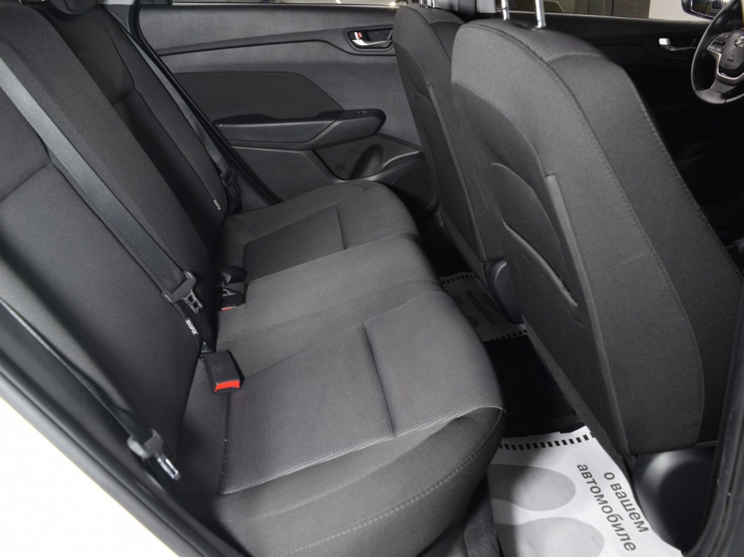 Hyundai Solaris Comfort 1.4 АКПП, 2018 фото 12