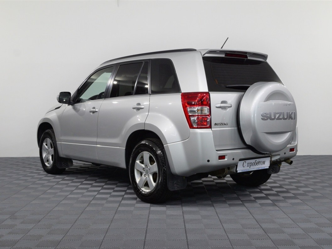 Suzuki Grand Vitara Exclusive 2.0 АКПП, 2013 фото 8