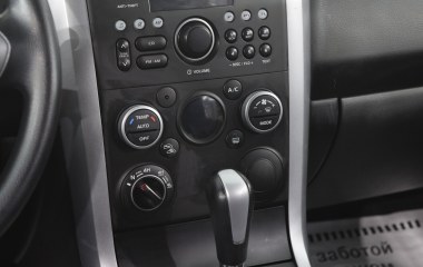 Suzuki Grand Vitara Exclusive 2.0 АКПП, 2013 превью 16