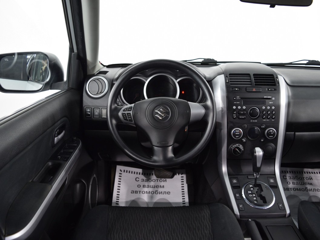 Suzuki Grand Vitara Exclusive 2.0 АКПП, 2013 фото 19