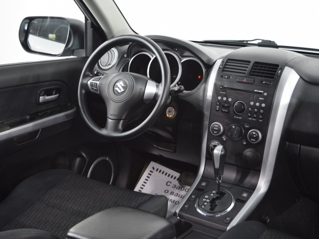Suzuki Grand Vitara Exclusive 2.0 АКПП, 2013 фото 20