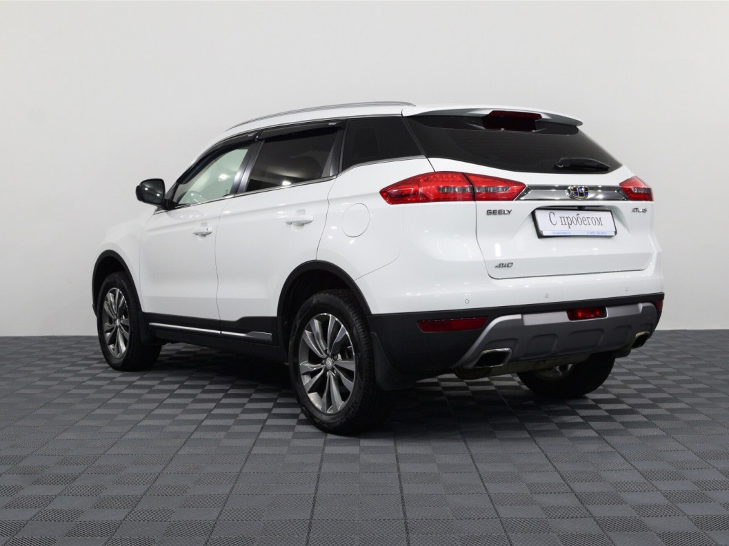 Geely Atlas Люкс 1.8 АКПП, 2018 фото 6