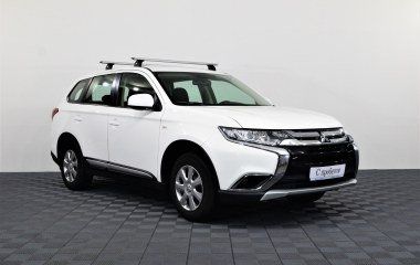 Mitsubishi Outlander Inform S02