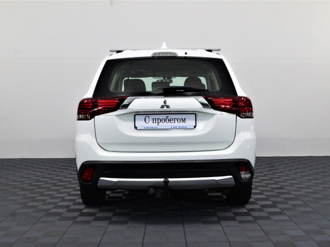 Mitsubishi Outlander Inform S02 2.0 CVT, 2017 фото 7