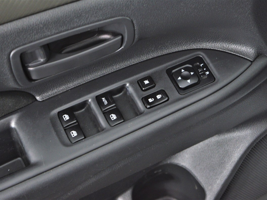 Mitsubishi Outlander Inform S02 2.0 CVT, 2017 фото 14