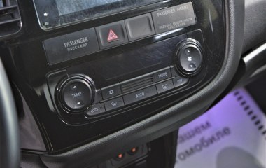 Mitsubishi Outlander Inform S02 2.0 CVT, 2017 превью 15