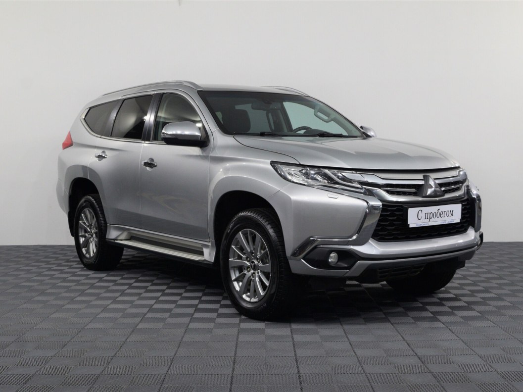 Mitsubishi Pajero Sport 2.4 МКПП, 2017 фото 1