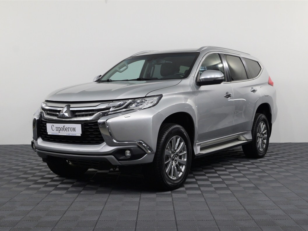 Mitsubishi Pajero Sport 2.4 МКПП, 2017 фото 3