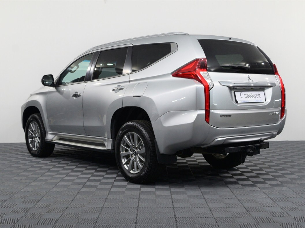 Mitsubishi Pajero Sport 2.4 МКПП, 2017 фото 8