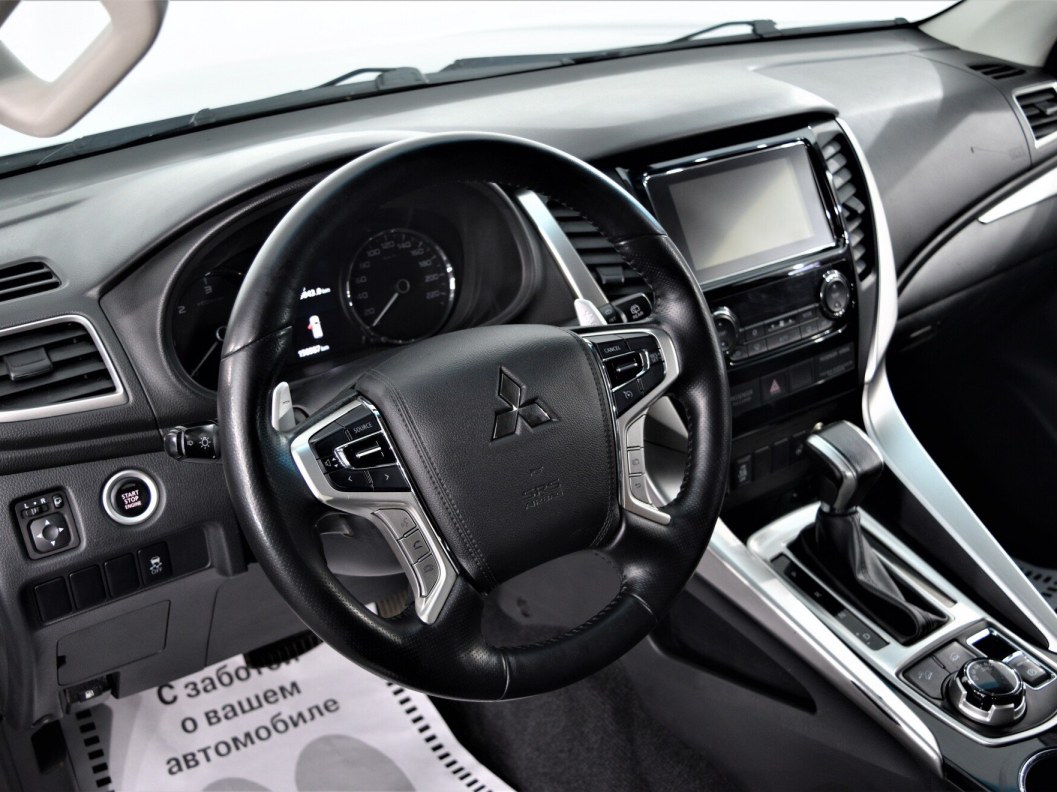 Mitsubishi Pajero Sport 2.4 МКПП, 2017 фото 21