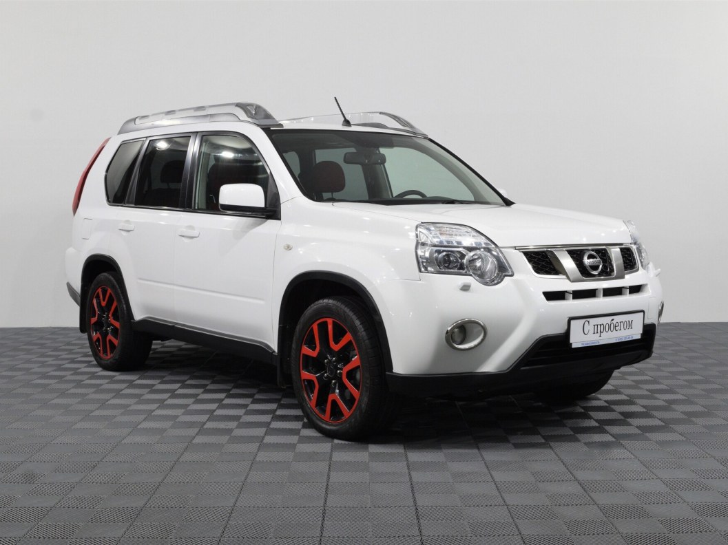 Nissan X-Trail 2.5 CVT, 2014 фото 1