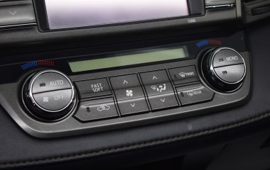 Toyota RAV4 Престиж Плюс 2.2 АКПП, 2013 превью 14