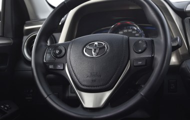 Toyota RAV4 Престиж Плюс 2.2 АКПП, 2013 превью 18