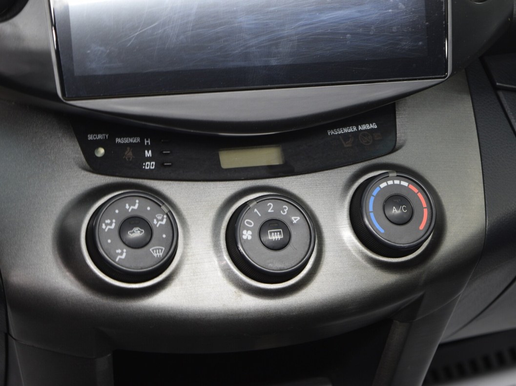 Toyota RAV4 2.0 CVT, 2010 фото 15