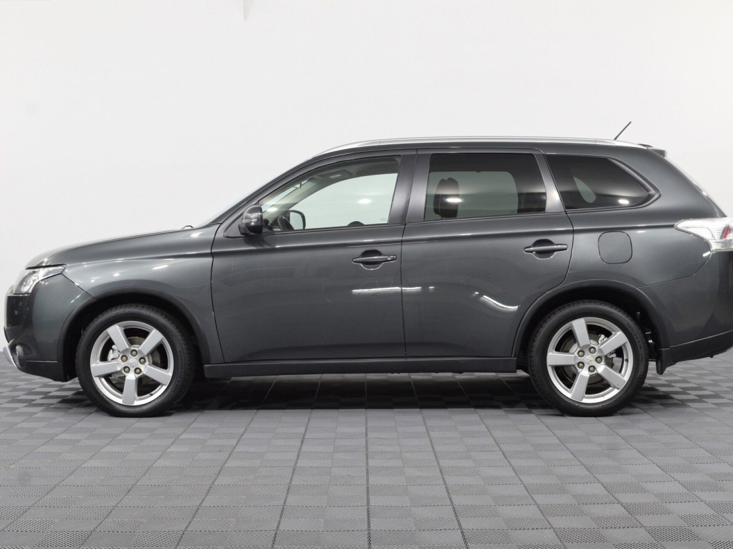 Mitsubishi Outlander Instyle S81 2.0 CVT, 2014 фото 5
