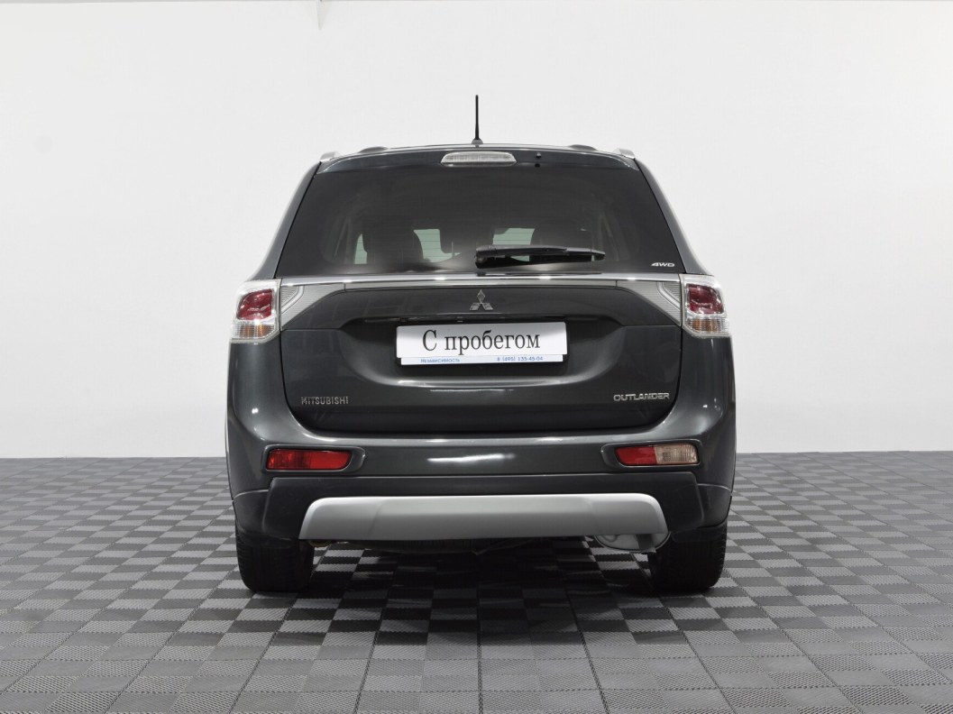 Mitsubishi Outlander Instyle S81 2.0 CVT, 2014 фото 7