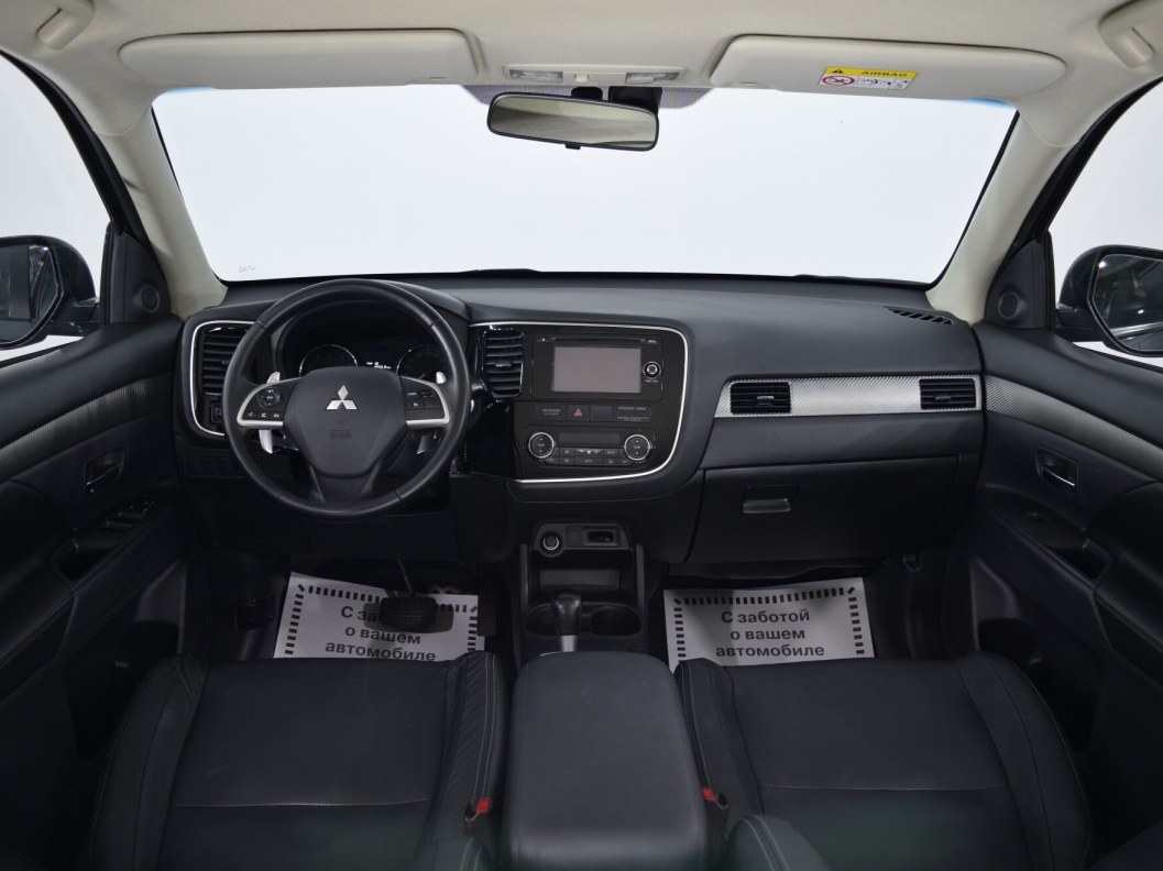 Mitsubishi Outlander Instyle S81 2.0 CVT, 2014 фото 10