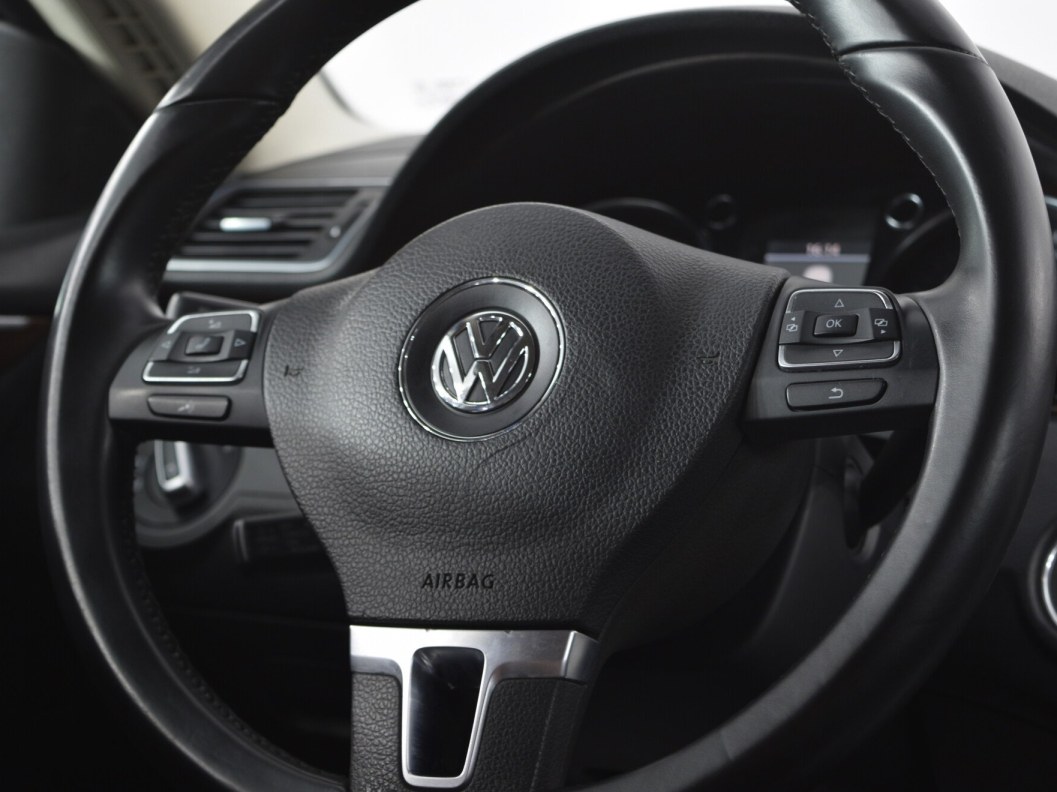 Volkswagen Passat CC 1.8 DSG, 2013 фото 15