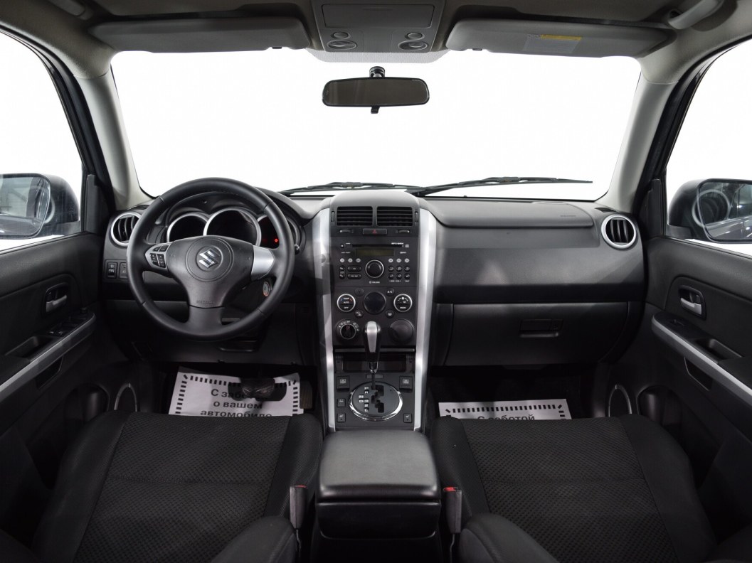 Suzuki Grand Vitara 2.0 АКПП, 2011 фото 10