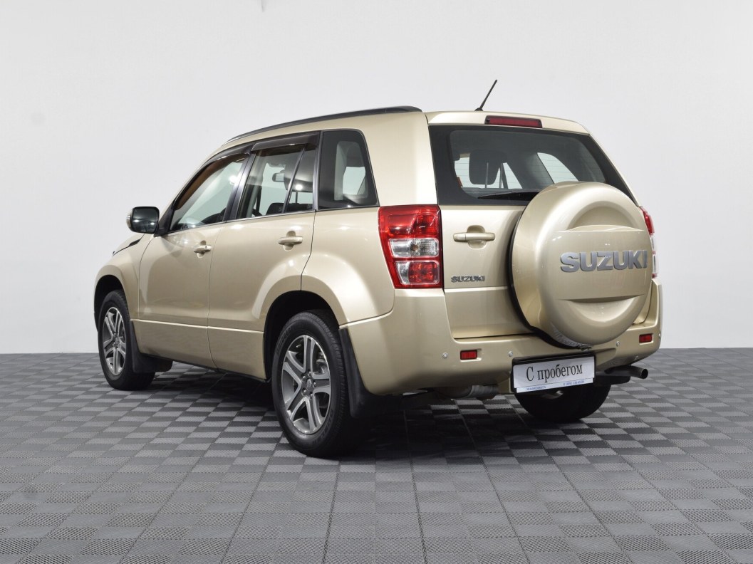 Suzuki Grand Vitara 2.5 АКПП, 2010 фото 8