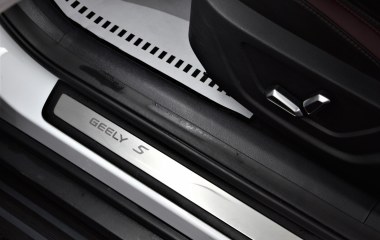 Geely Coolray Flagship Sport 1.5 АМТ, 2020 превью 14