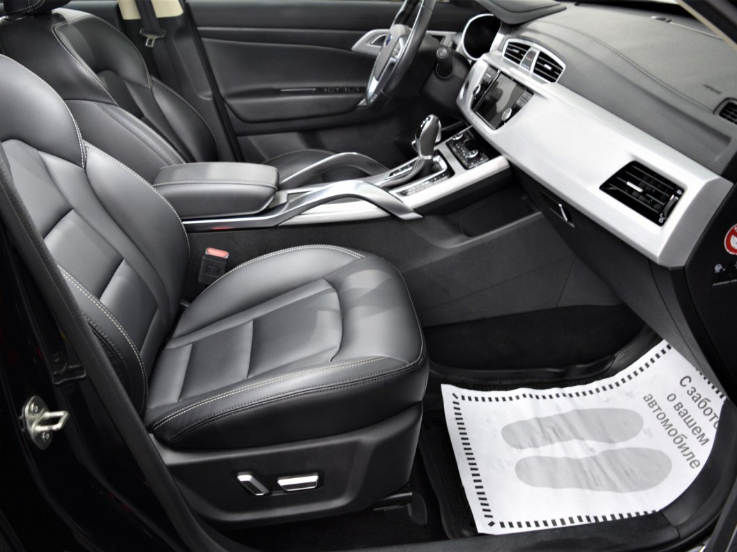 Geely Atlas Luxury 2.4 АКПП, 2019 фото 11
