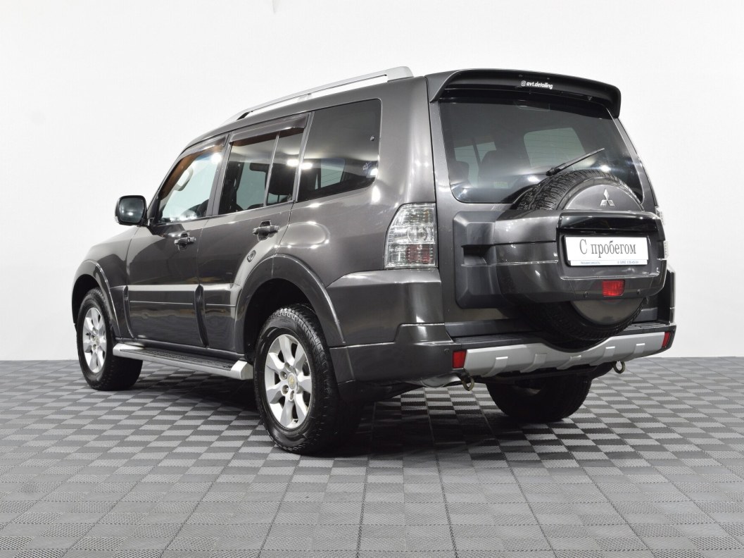 Mitsubishi Pajero 3.2 АКПП, 2010 фото 8