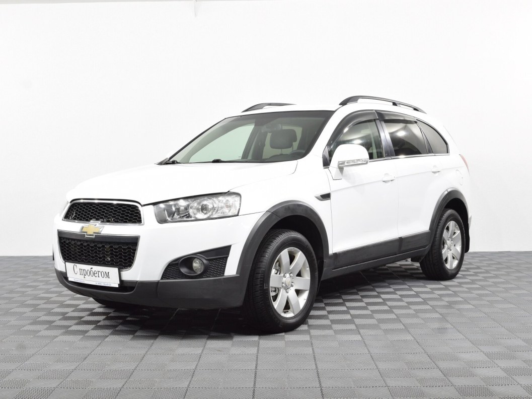 Chevrolet Captiva LT 2.4 АКПП, 2012 фото 3
