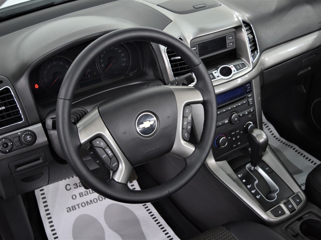 Chevrolet Captiva LT 2.4 АКПП, 2012 фото 14