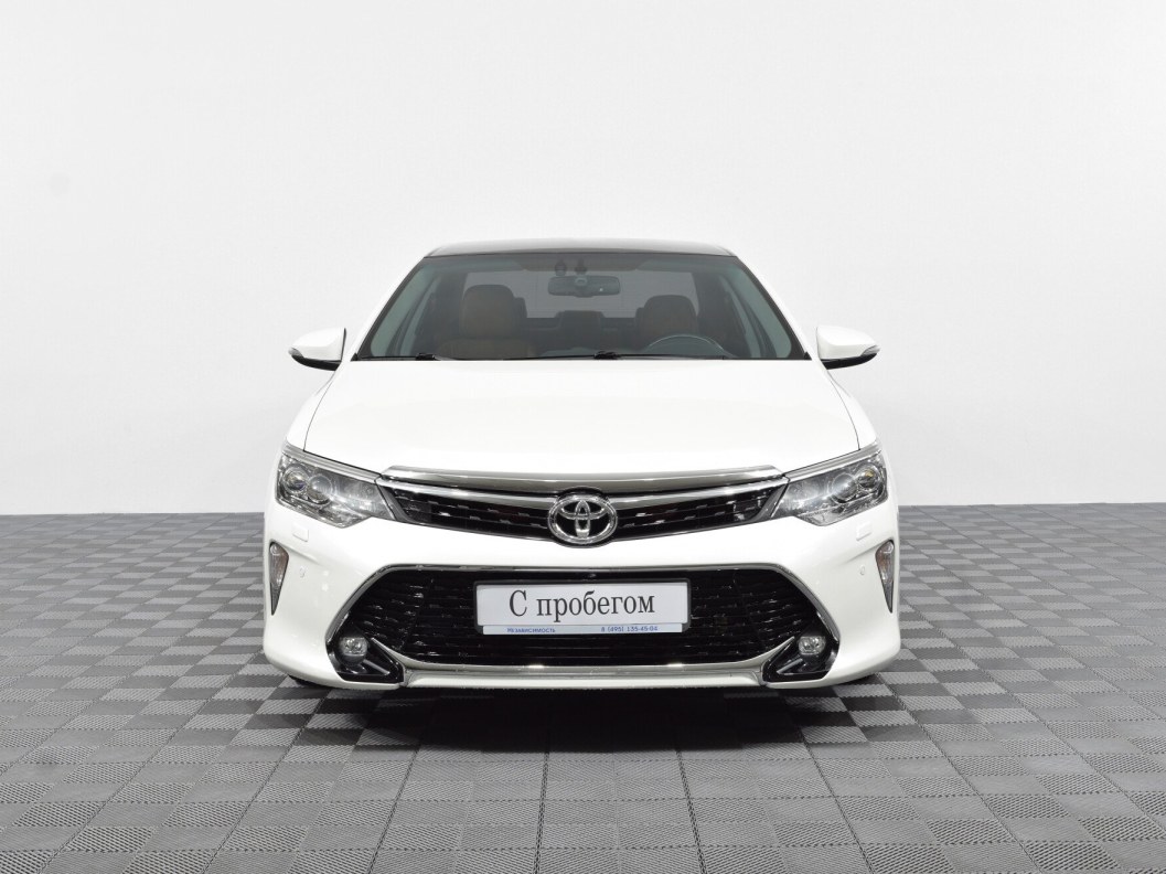 Toyota Camry 2.5 АКПП, 2017 фото 2