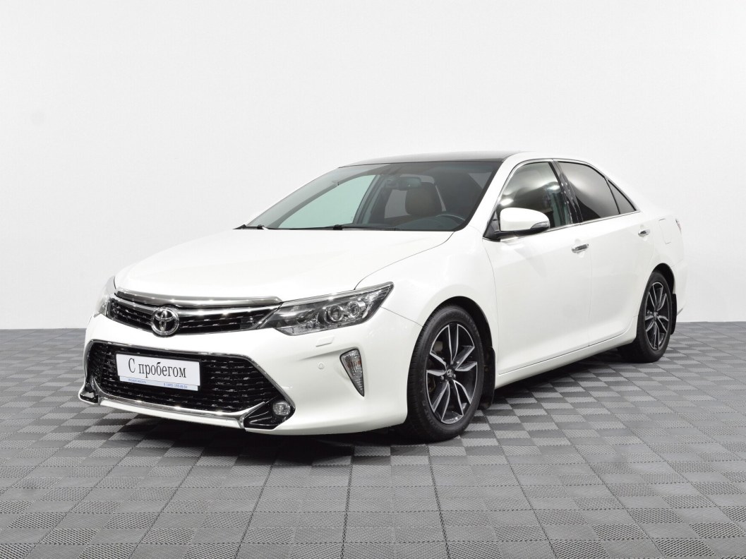 Toyota Camry 2.5 АКПП, 2017 фото 3