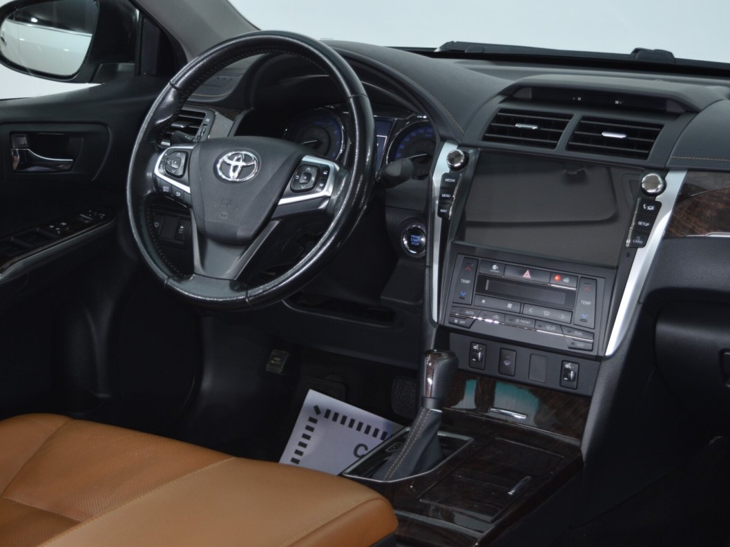 Toyota Camry 2.5 АКПП, 2017 фото 22