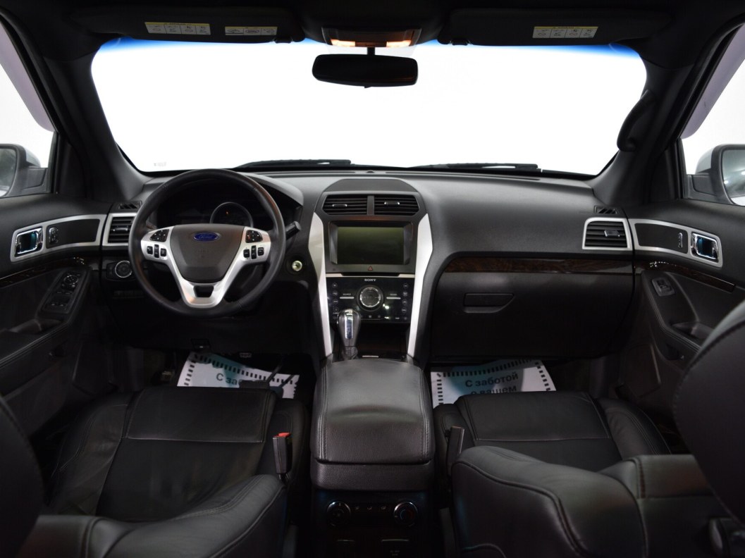 Ford Explorer 3.5 , 2012 фото 10