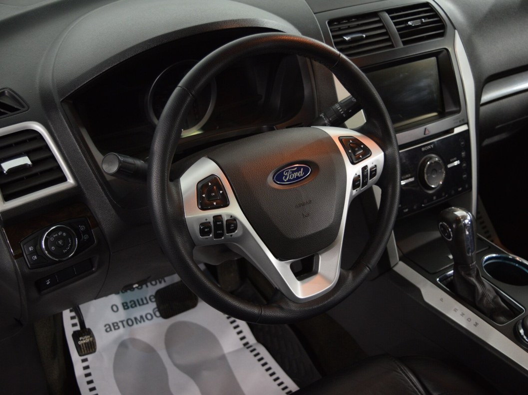 Ford Explorer 3.5 , 2012 фото 16