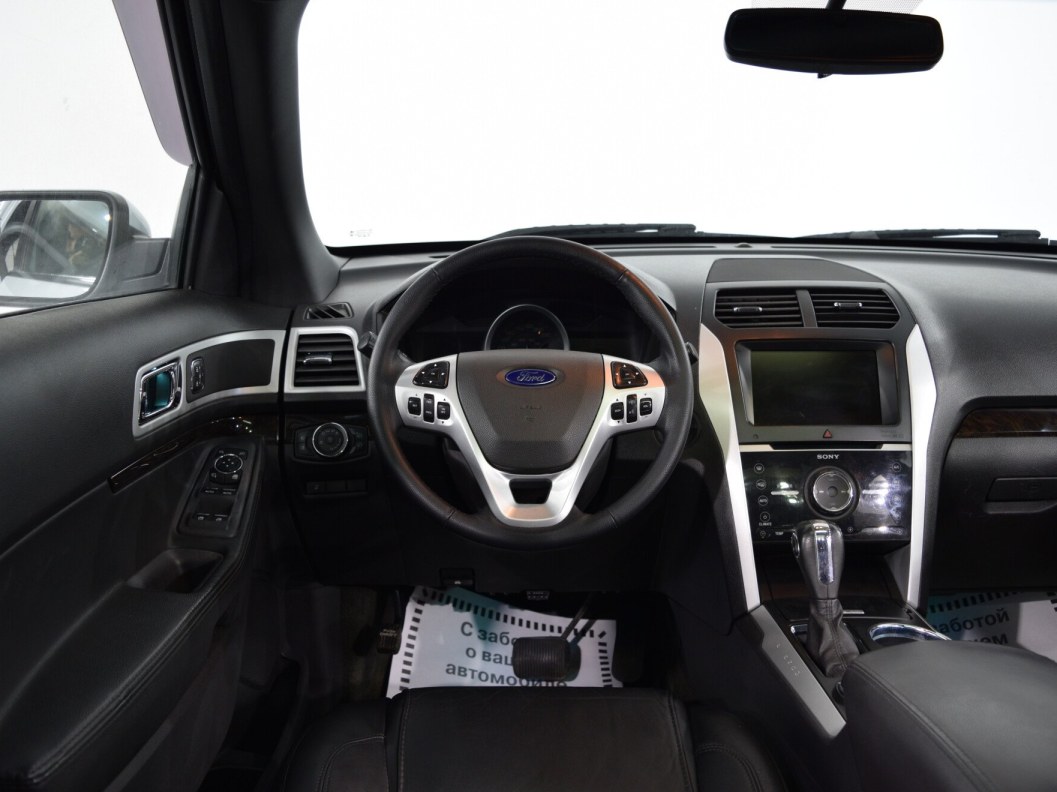 Ford Explorer 3.5 , 2012 фото 17