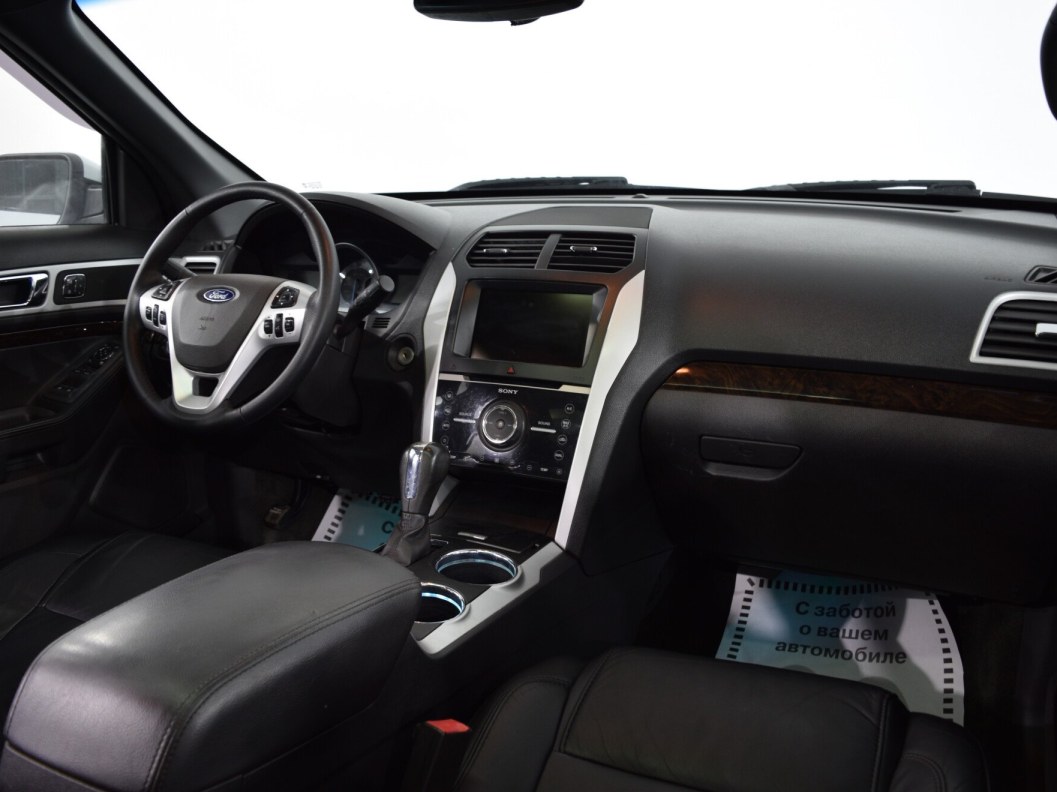 Ford Explorer 3.5 , 2012 фото 22