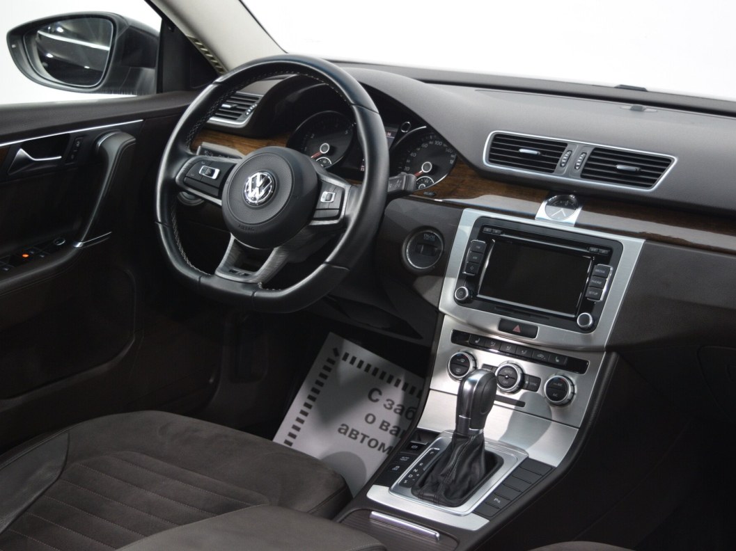Volkswagen Passat Style 1.8 DSG, 2013 фото 24