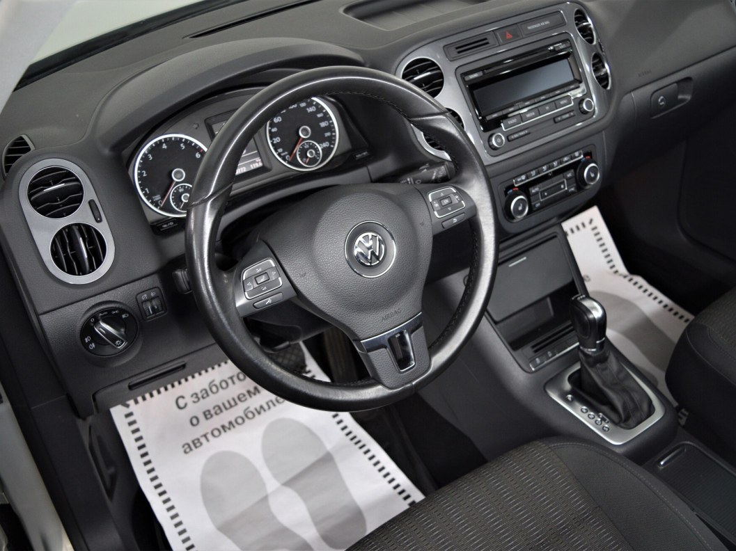 Volkswagen Tiguan Avenue 1.4 DSG, 2016 фото 17