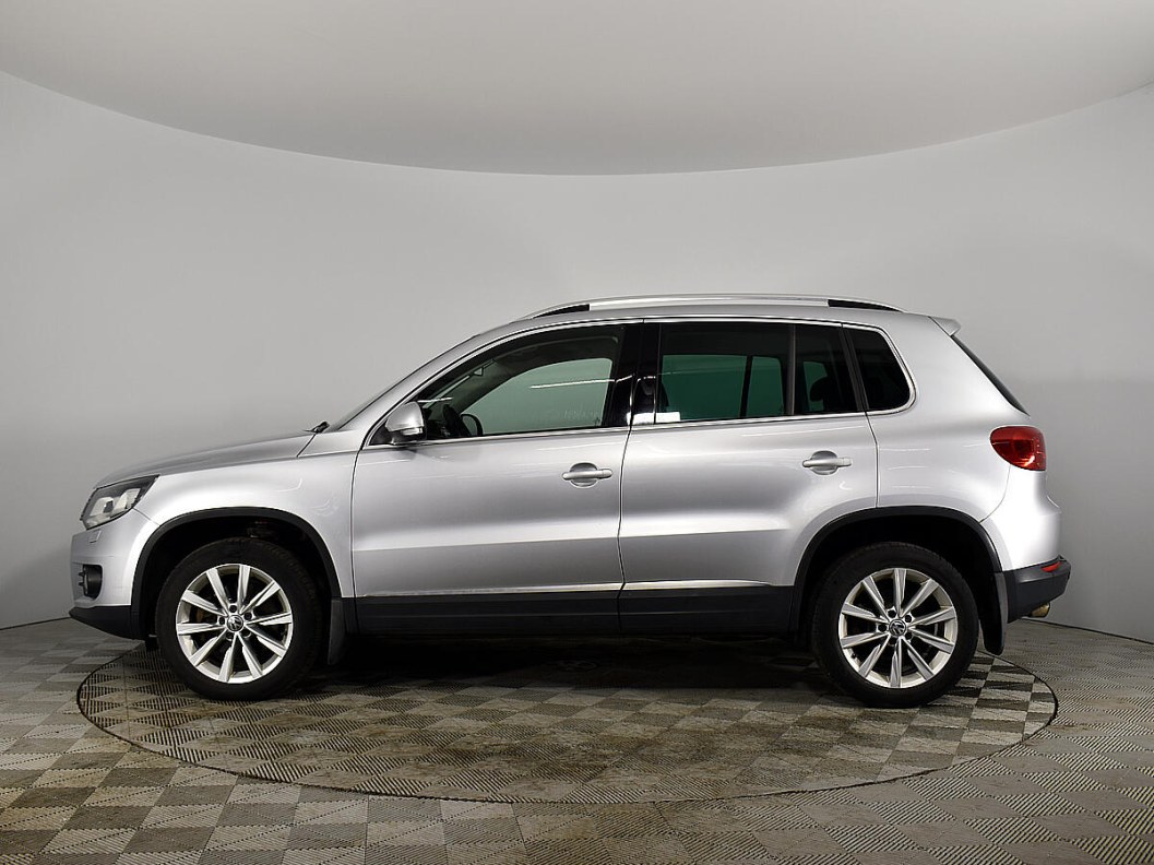 Volkswagen Tiguan Avenue 2.0 АКПП, 2015 фото 4