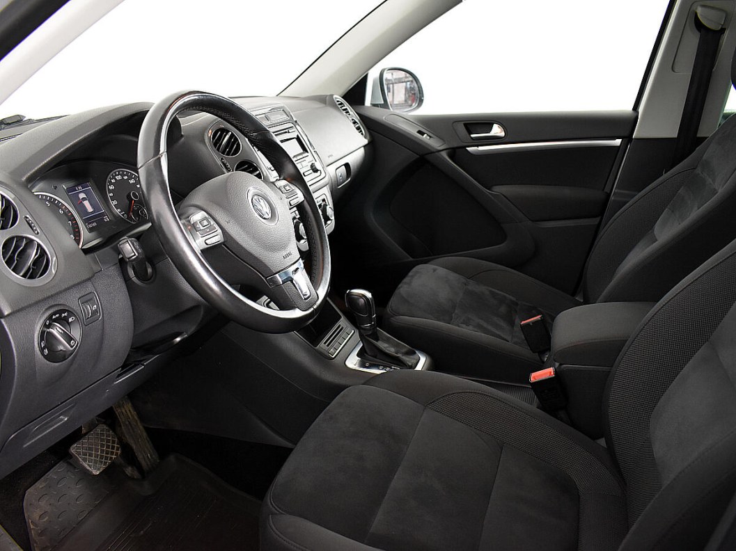 Volkswagen Tiguan Avenue 2.0 АКПП, 2015 фото 7