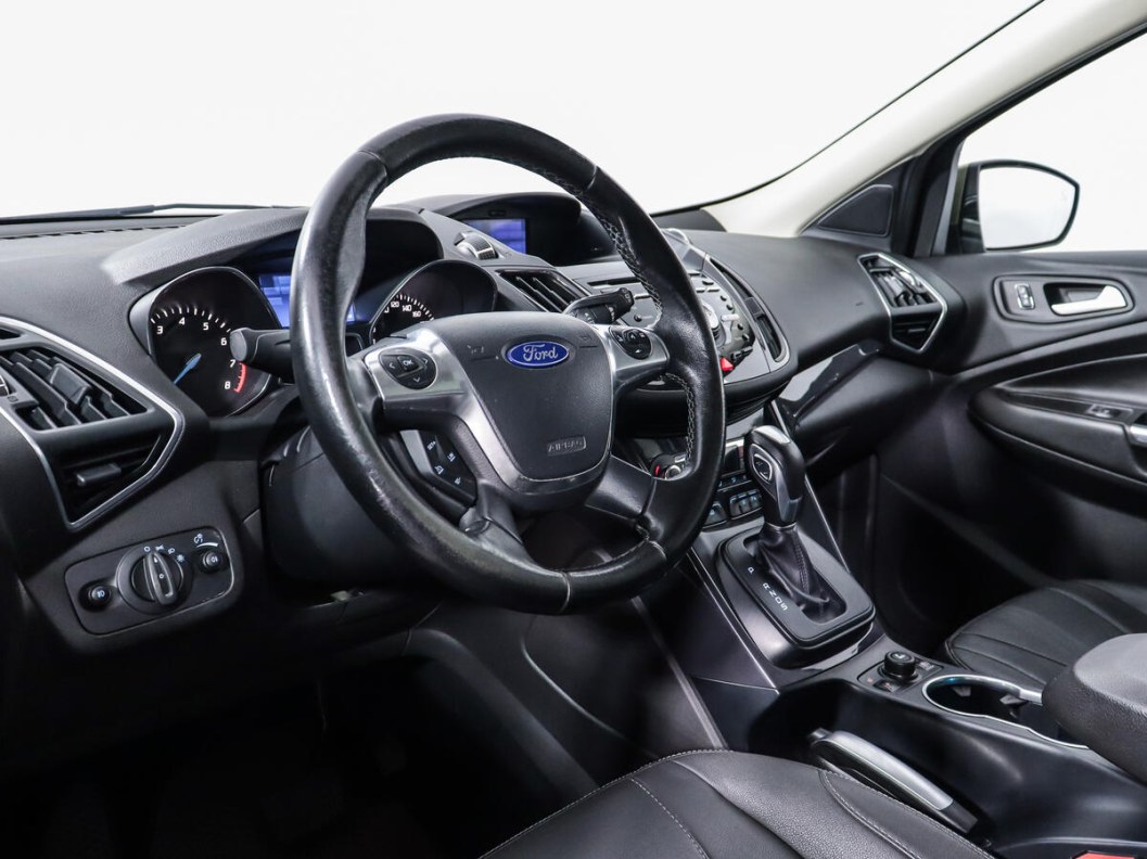 Ford Kuga Titanium 2.5 АКПП, 2015 фото 9