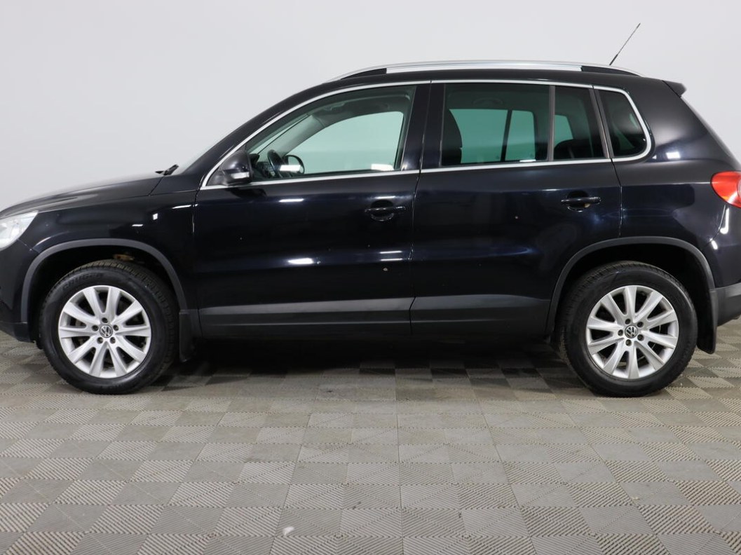 Volkswagen Tiguan 2.0 АКПП, 2010 фото 5