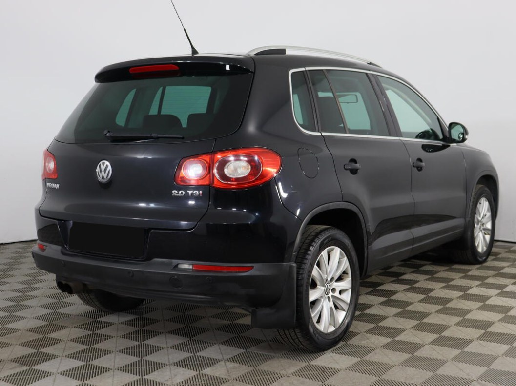 Volkswagen Tiguan 2.0 АКПП, 2010 фото 6